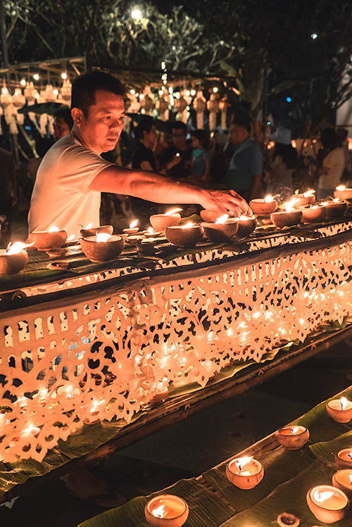 Thailand Lantern Festival in Chiang Mai - Yi Peng Festival ...